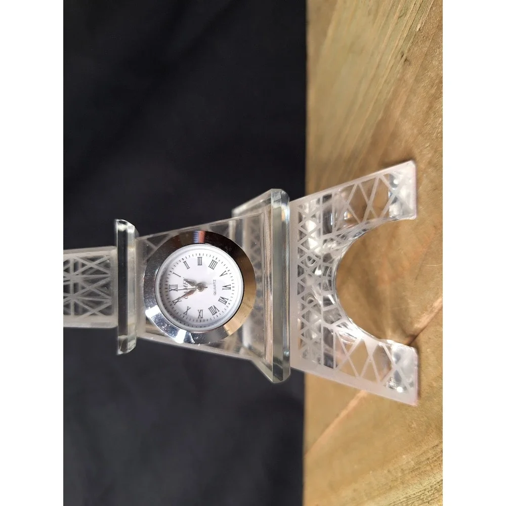 Vintage Crystal Eiffel Tower Desk Clock Quartz Roman Numeral Paris Decor 6.75in